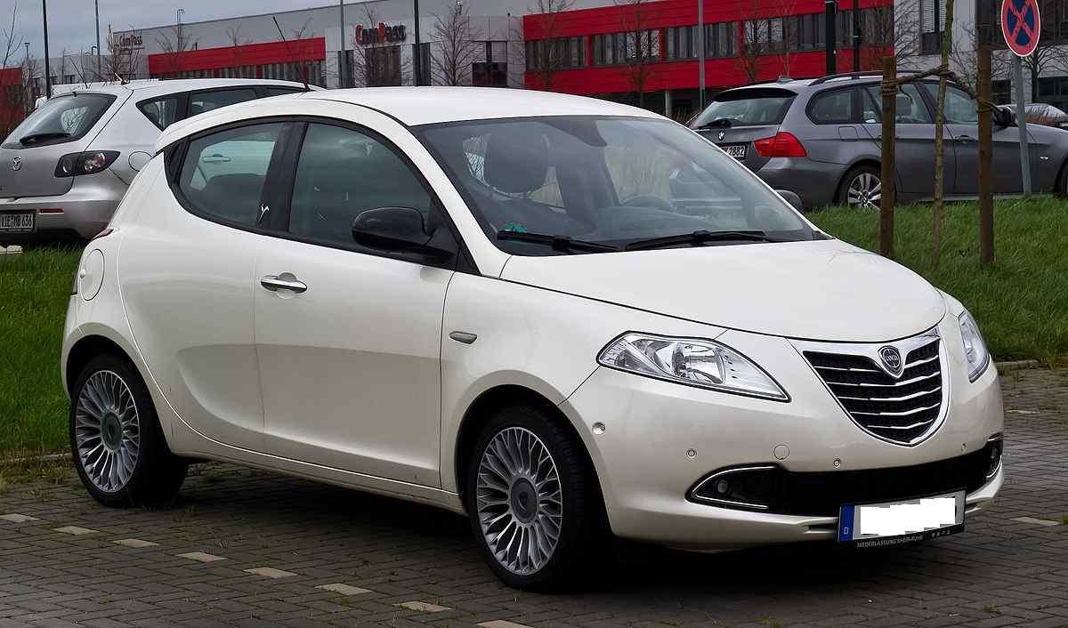 Ricambi lancia y 2011