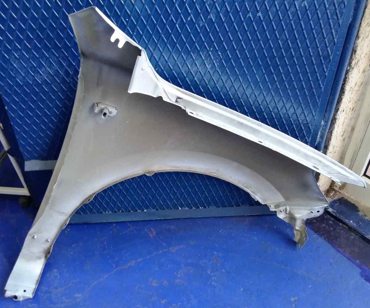 PARAFANGO SX HYUNDAI SANTA FE 663202B270<br /><br /><br />