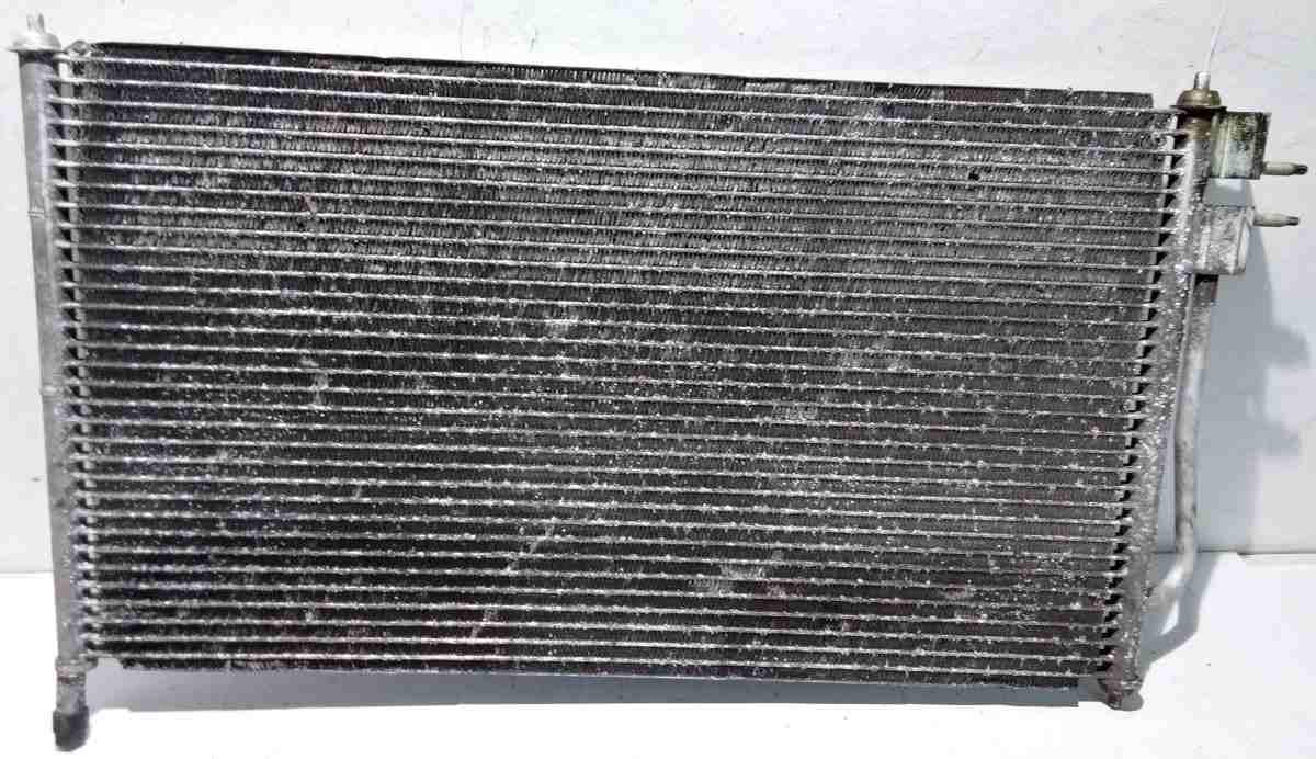 CONDENSATORE FORD FOCUS 1'SERIE 1671708<br /><br /><br />