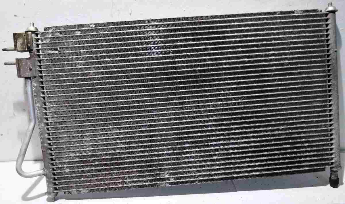 CONDENSATORE FORD FOCUS 1'SERIE 1671708<br /><br /><br />