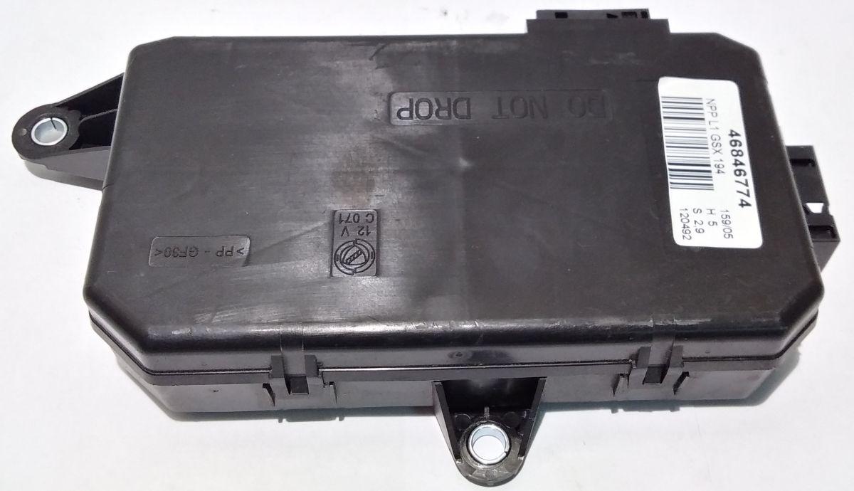 CENTRALINA  ALZAVETRO PORTA  ANT DX FIAT CROMA 2005/10 46846774<br /><br /><br /><br />
