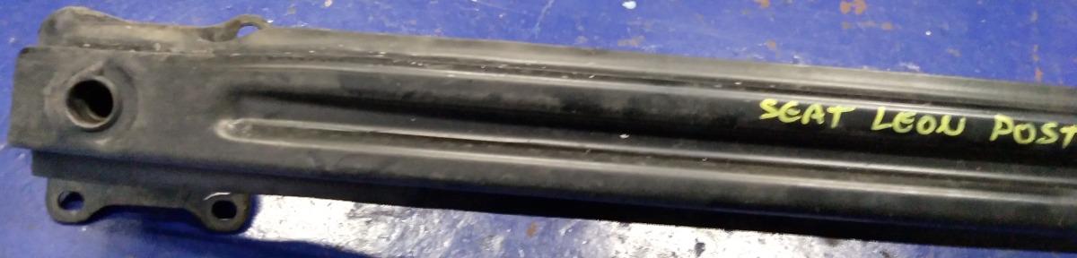 TRAVERSA PARAURTI POSTERIORE SEAT LEON 2005/12 5P0807305A<br /><br /><br />