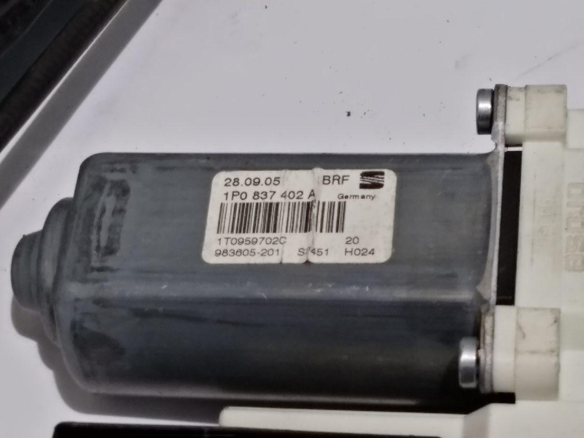 ALZAVETRO ANT DX SEAT LEON 2005/12 1P0837402A<br />