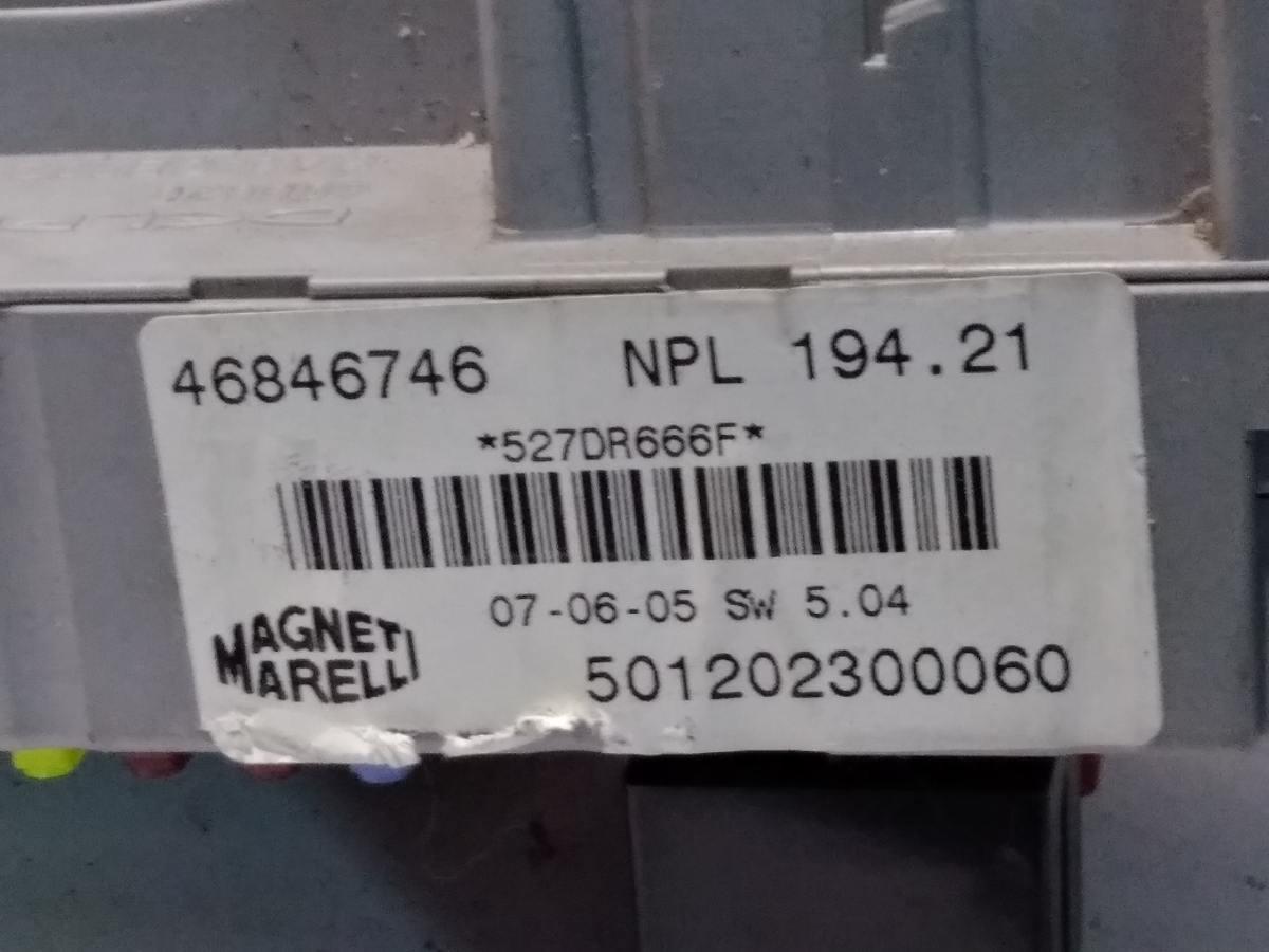 SCATOLA FUSIBILI FIAT CROMA 2005/10 SCATOLA FUSIBILI<br /><br />