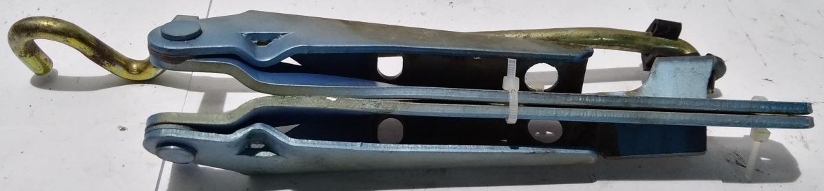 CERNIERE COFANO ANTERIORE FIAT SEICENTO 7635029<br />