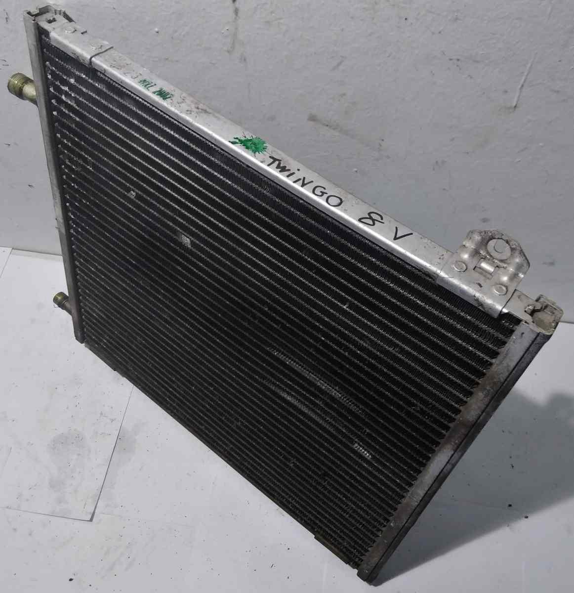 CONDENSATORE ARIA CONDIZIONATA  RENAULT TWINGO 1.2 8V 7700433077<br />