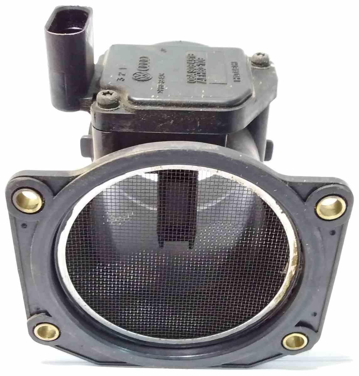 FLUSSOMETRO AUDI A3 1999 1.6 BZ 06A906461B<br /><br /><br />