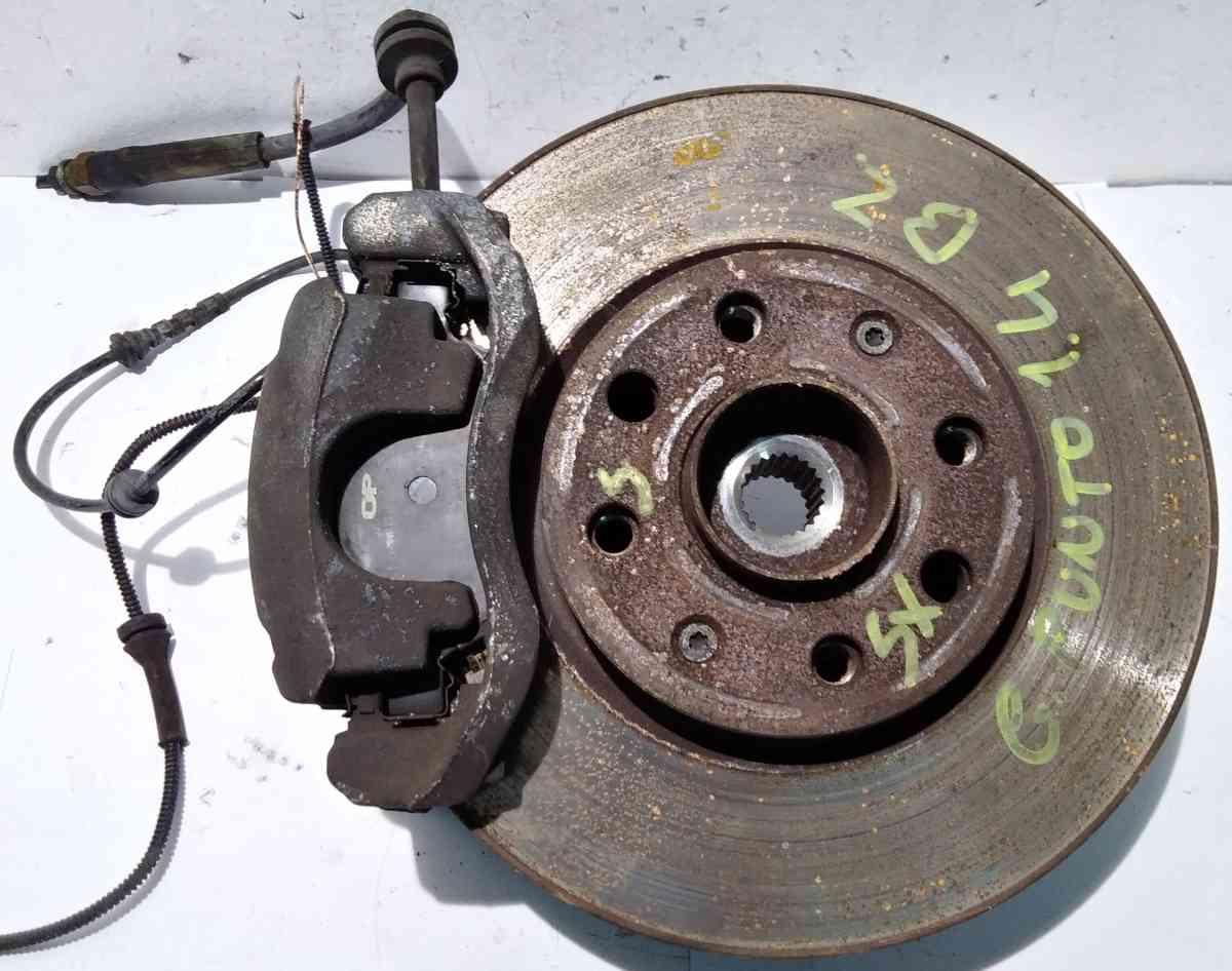 MONTANTE SX FIAT GRANDE PUNTO 1.4 BZ 55700932<br />