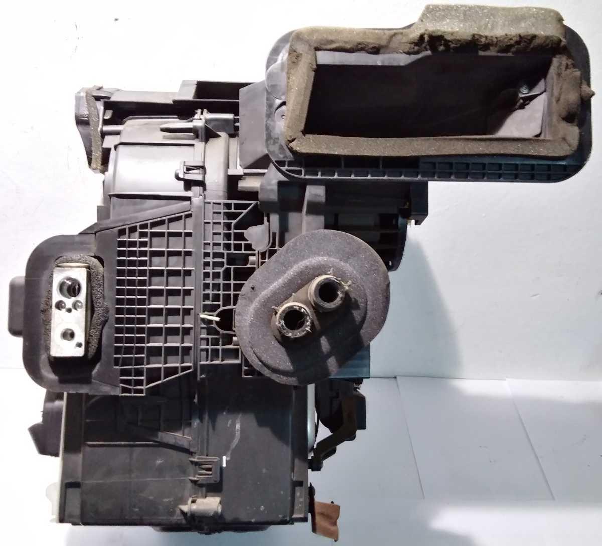 CONVOGLIATORE STUFA NISSAN NOTE 2006/13 272109U005<br />
