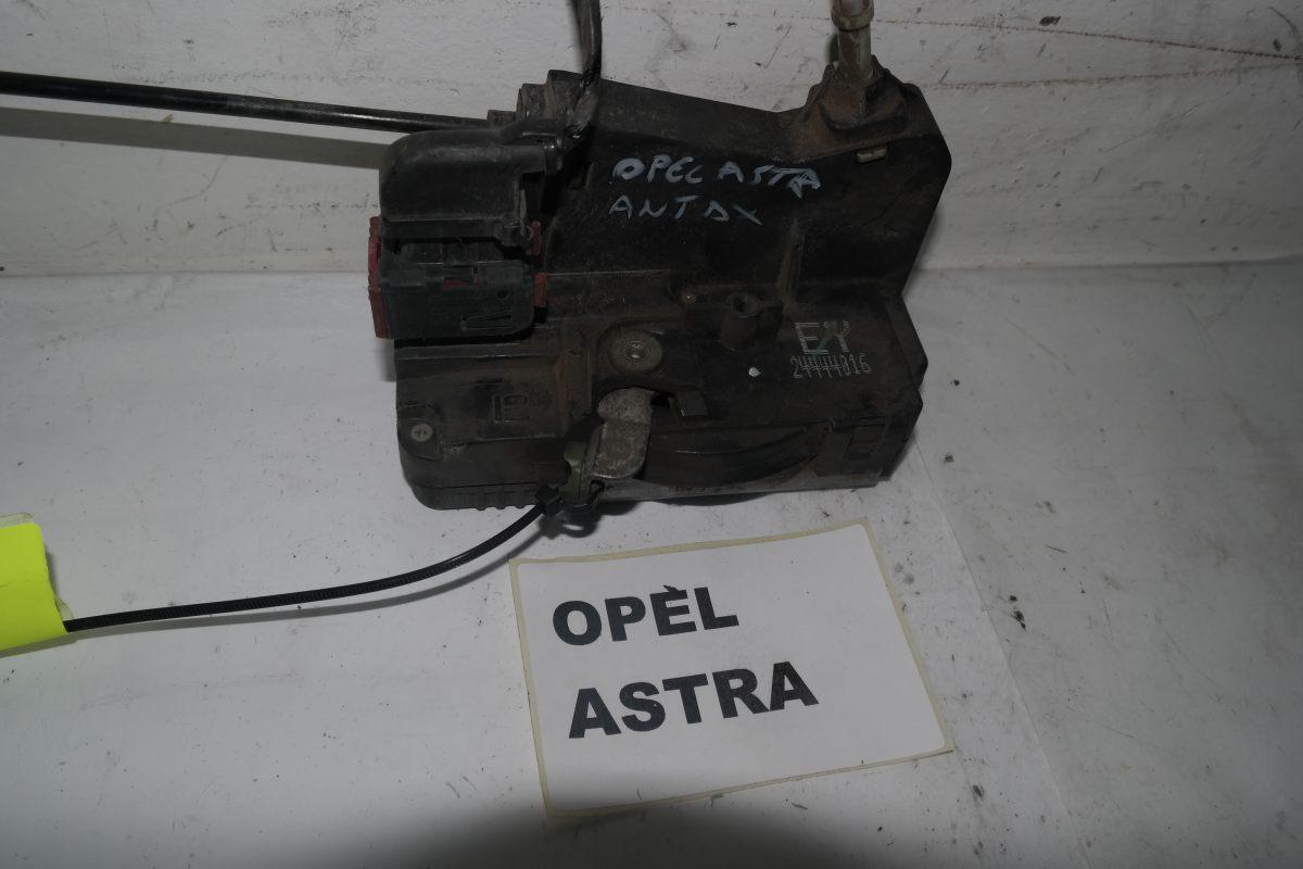 Opel astra chiusura porta anteriore dx