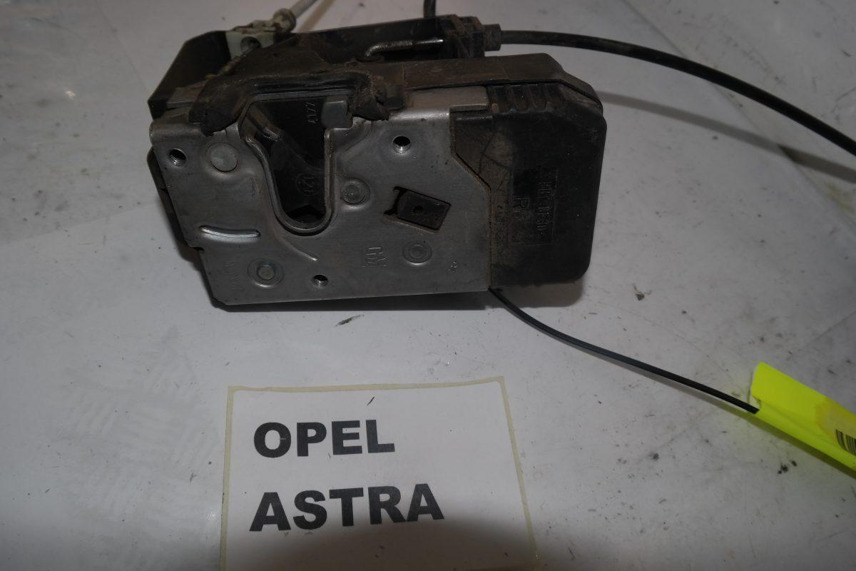 Opel astra chiusura porta anteriore dx
