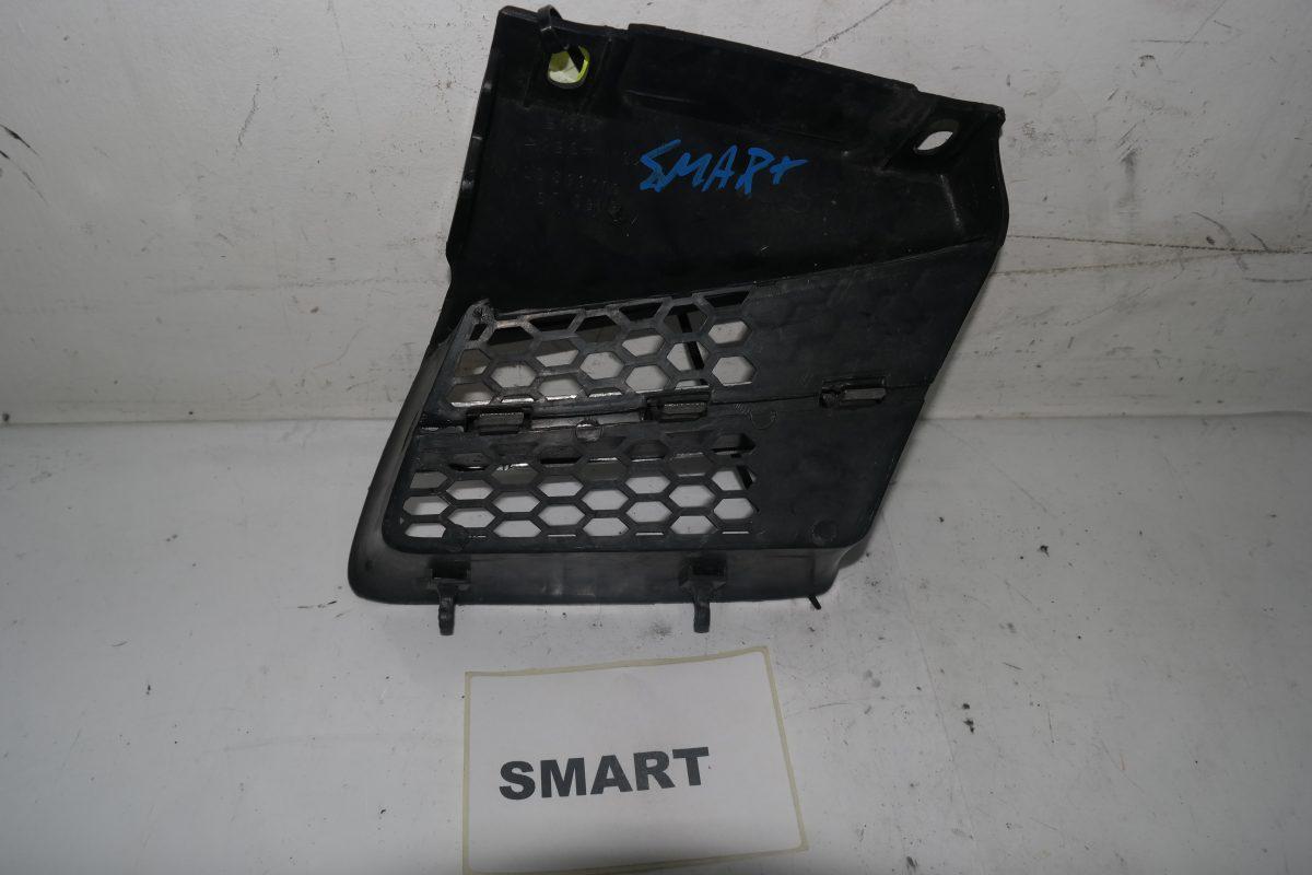 Smart fortwo mascherina anteriore dx