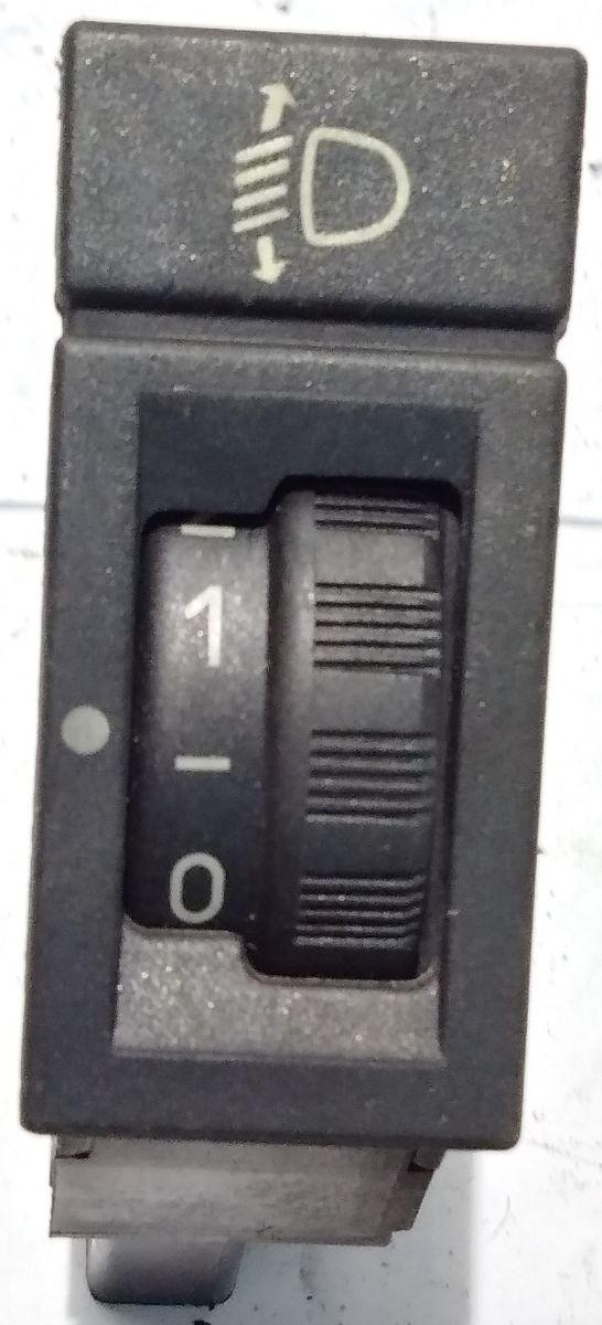 COMANDO REGOLAZIONE FARI FIAT SCUDO 2 s. 2.0 HDI 1925698<br /><br /><br />