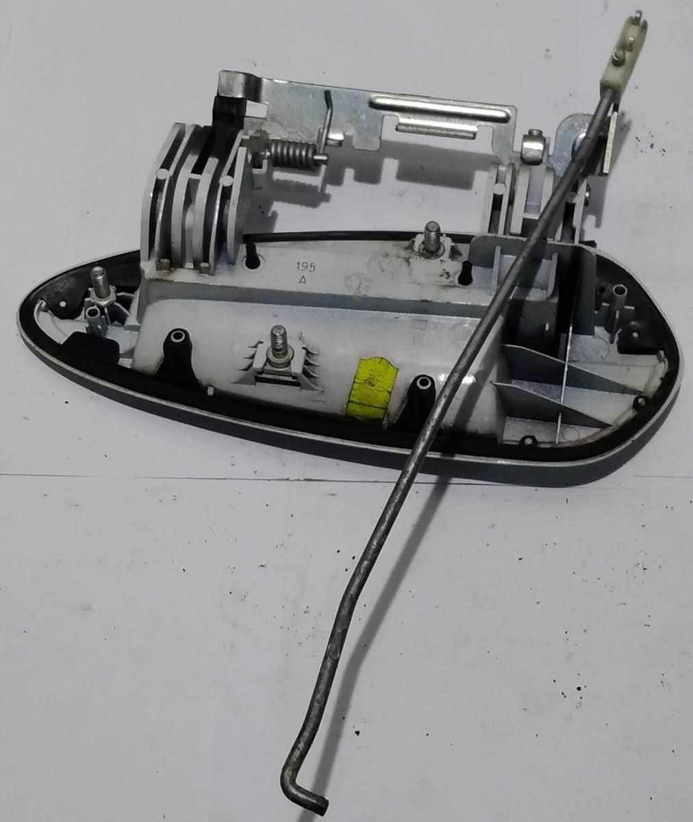 MANIGLIA ESTERNA ANT DX GRANDE PUNTO 2005/2012 735470863<br />