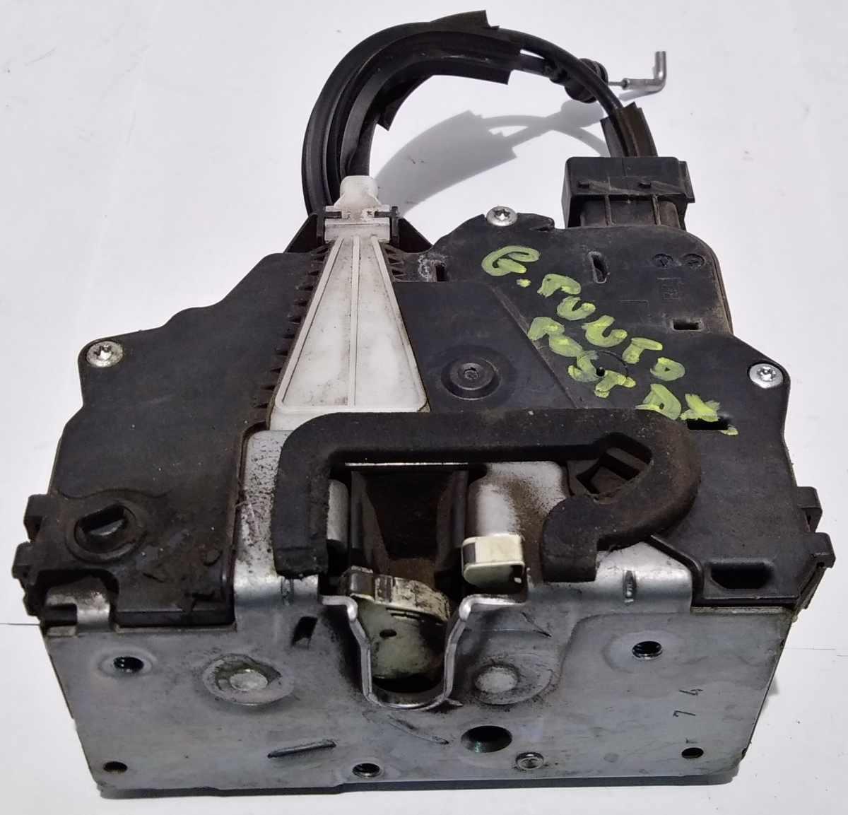 CHIUSURA PORTIERA POST DX GRANDE PUNTO 2005/2012 51797570<br /><br />