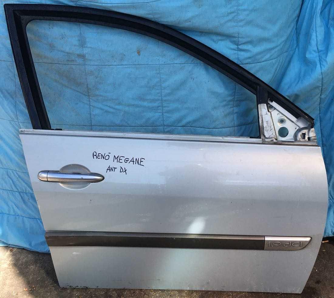 PORTIERA ANT DX RENAULT MEGANE 2005 7751473729<br /><br /><br /><br />
