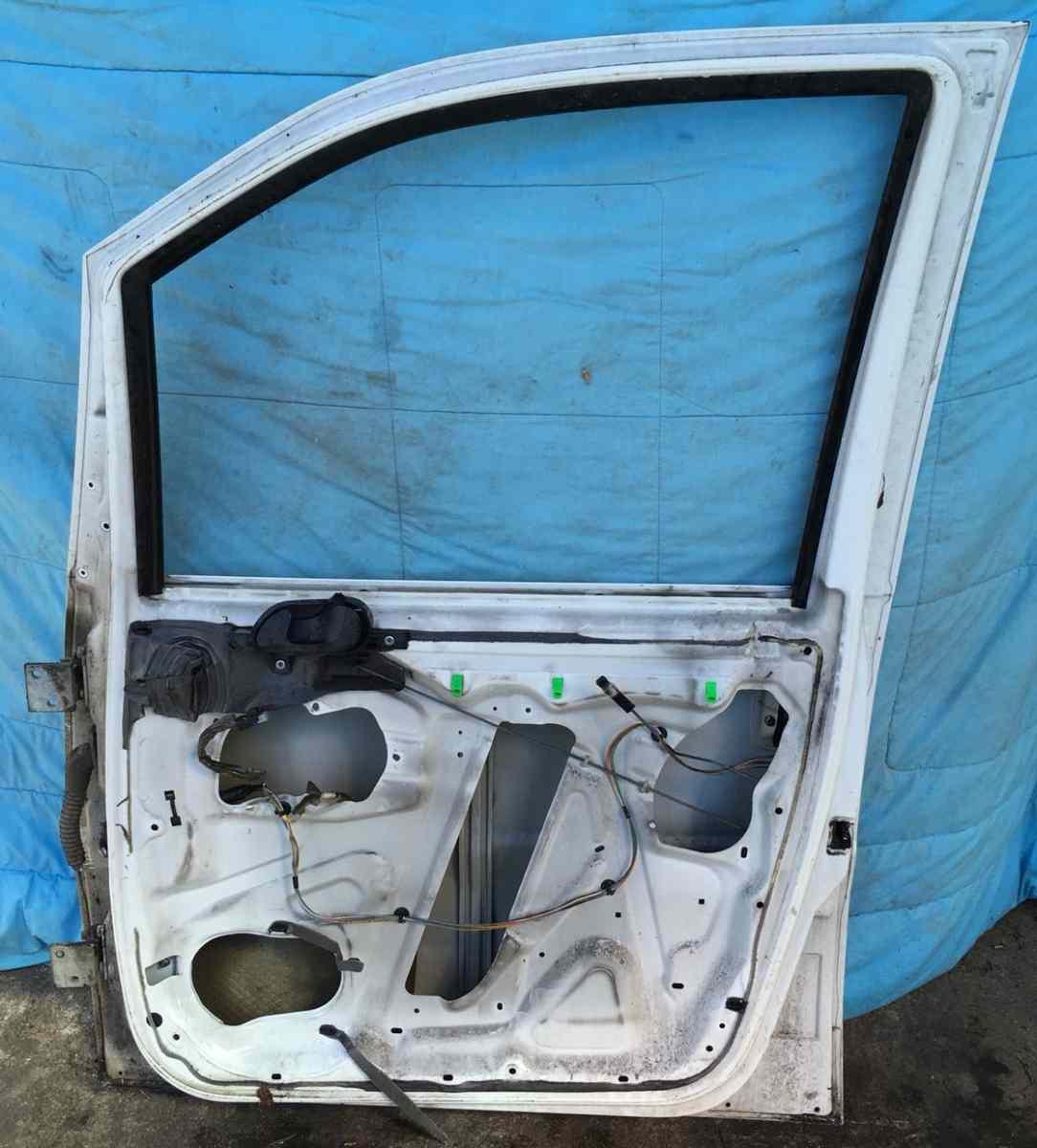 PORTIERA ANT DX FIAT SCUDO 2006 9464570788<br /><br /><br />