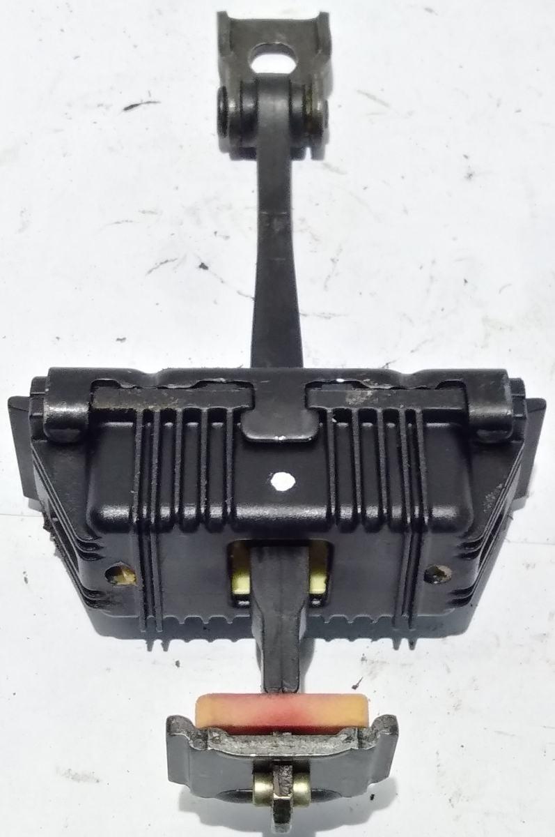 TIRANTE PORTIERA POST SX BMW SERIE 5 E60 2006 7033612<br /><br />