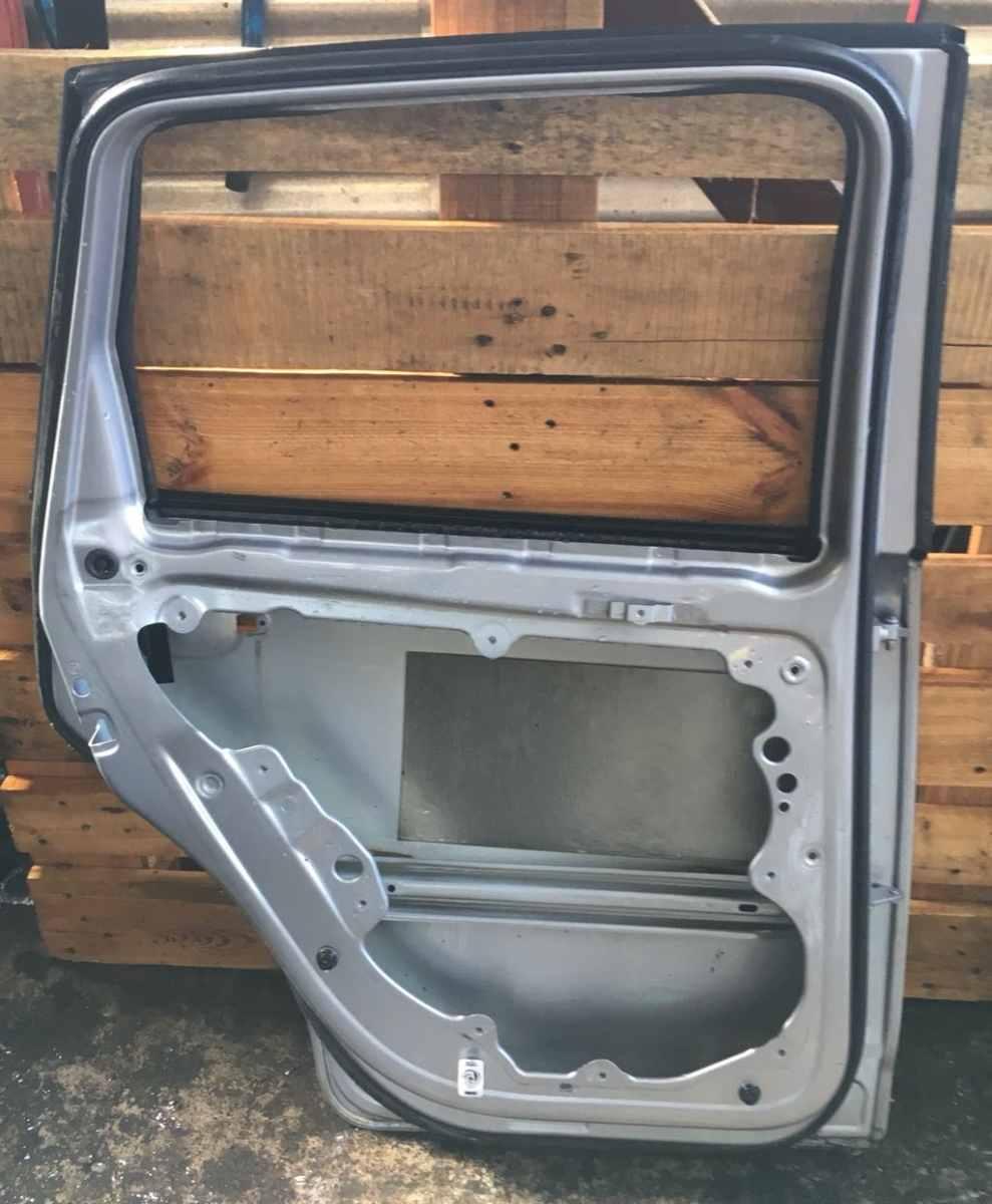 PORTIERA POST SX VOLKSWAGEN POLO 2003 6Q6833055H<br />