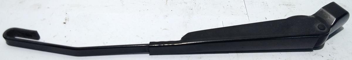 BRACCIO TERGICRISTALLO POST FORD FOCUS 1 SERIE 1064764<br /><br /><br />