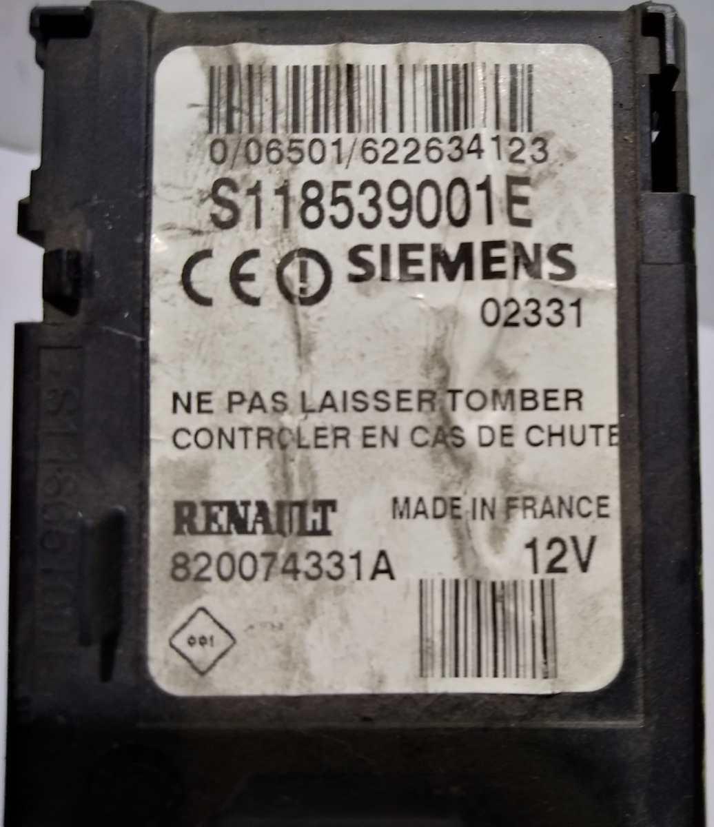 PORTA SCHEDA RENAULT MEGANE 2005 1.9 CDI 820074331A<br />