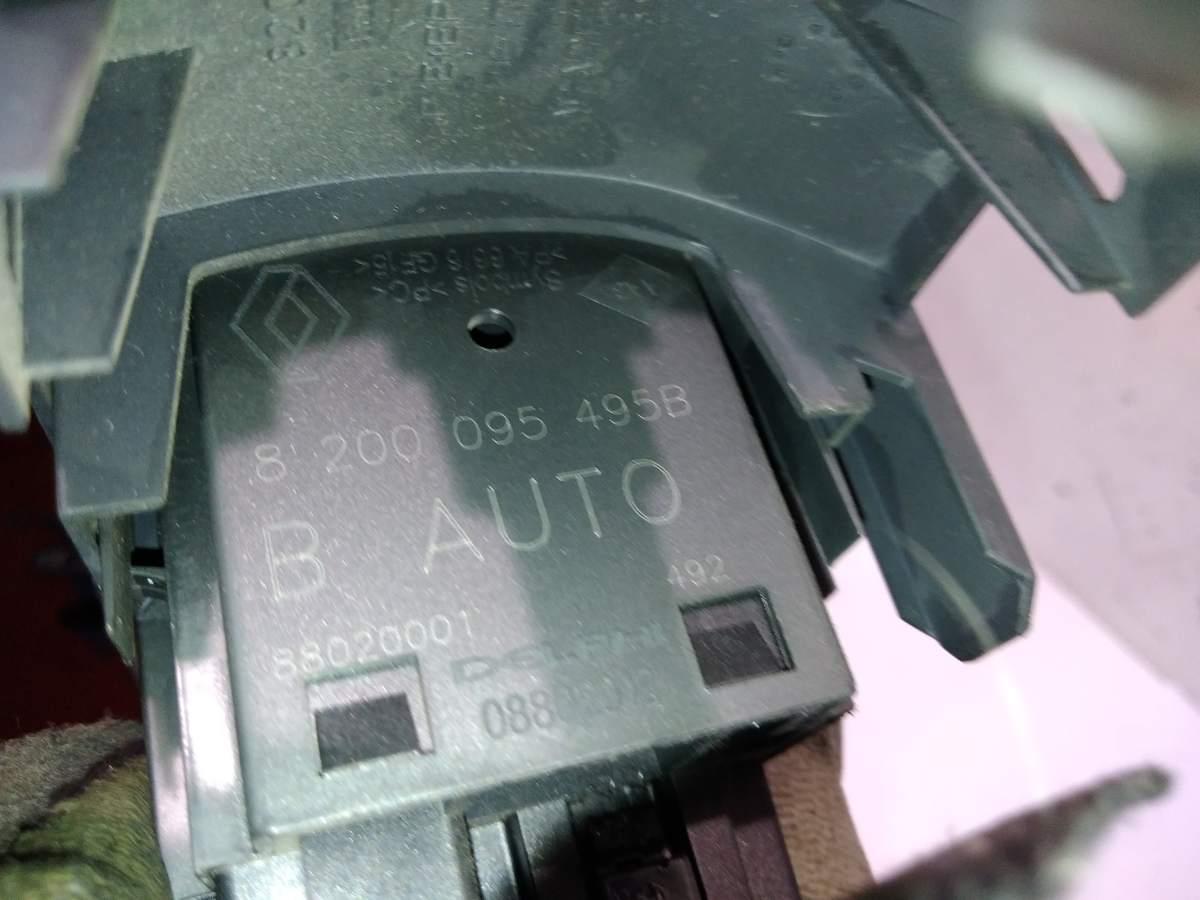 COMANDI LUCI RENAULT MEGANE 2005 1.9 CDI 8200095495B<br />
