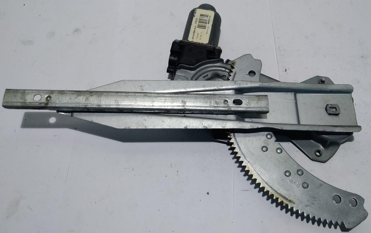 ALZAVETRO POST DX NISSAN NOTE 1.5 DCI 2006 827009U00B<br /><br /><br />