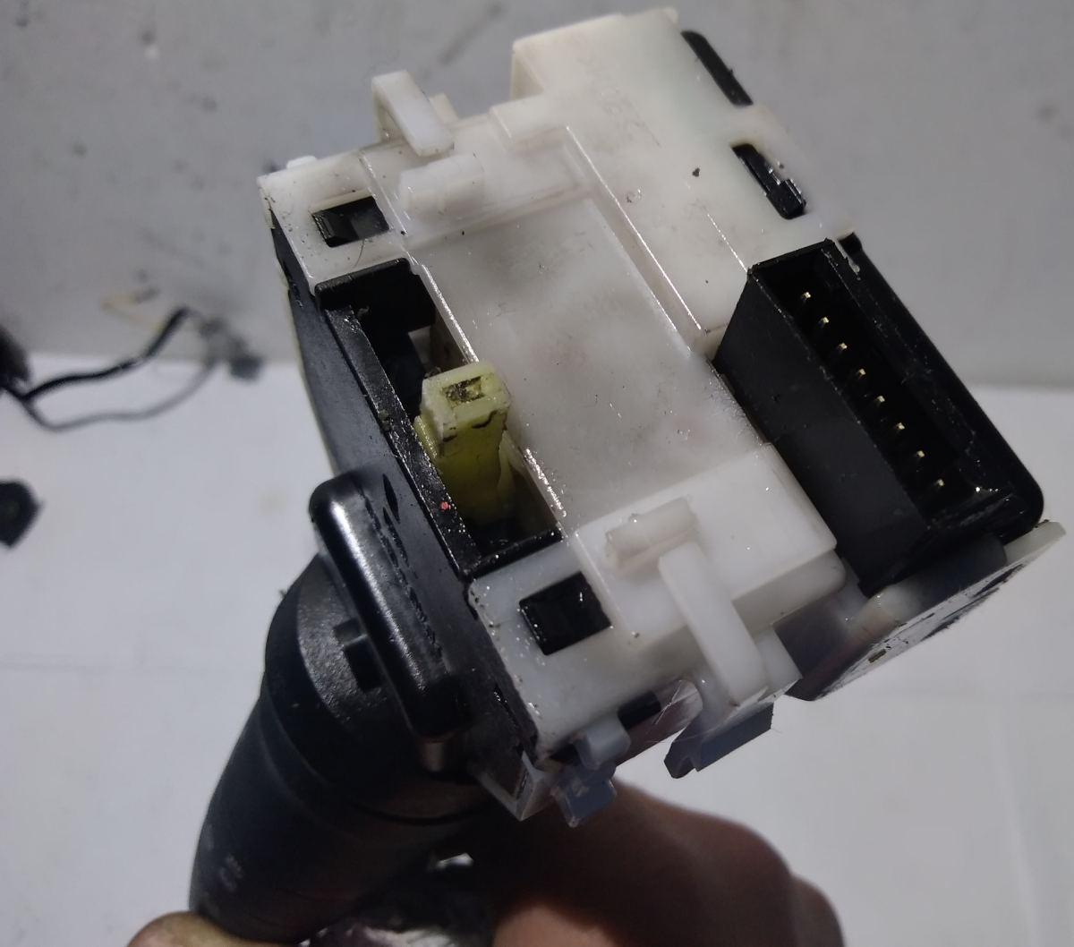 BLOCCO COMANDI LUCI NISSAN NOTE 1.5 DCI 25540ED50A<br /><br /><br />