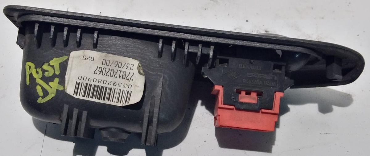 PULSANTIERA POST DX RENAULT LAGUNA 2000 7701707067<br /><br /><br />