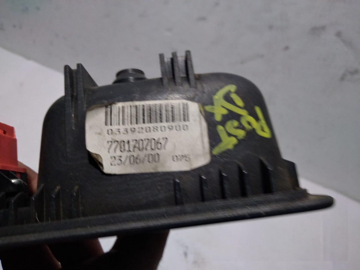 PULSANTIERA POST DX RENAULT LAGUNA 2000 7701707067<br /><br /><br />