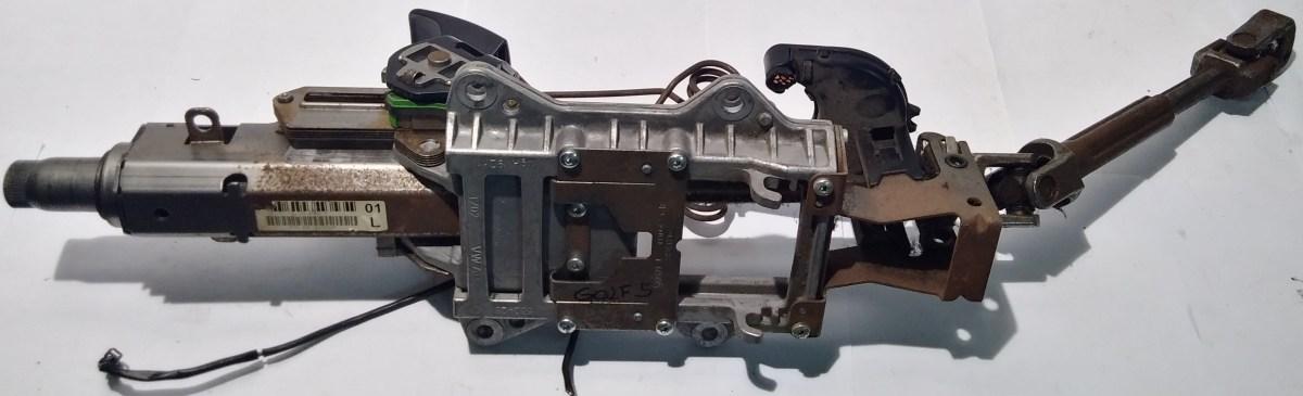 PIANTONE STERZO VOLKSWAGEN GOLF 5 1K0971616D<br /><br /><br /><br />