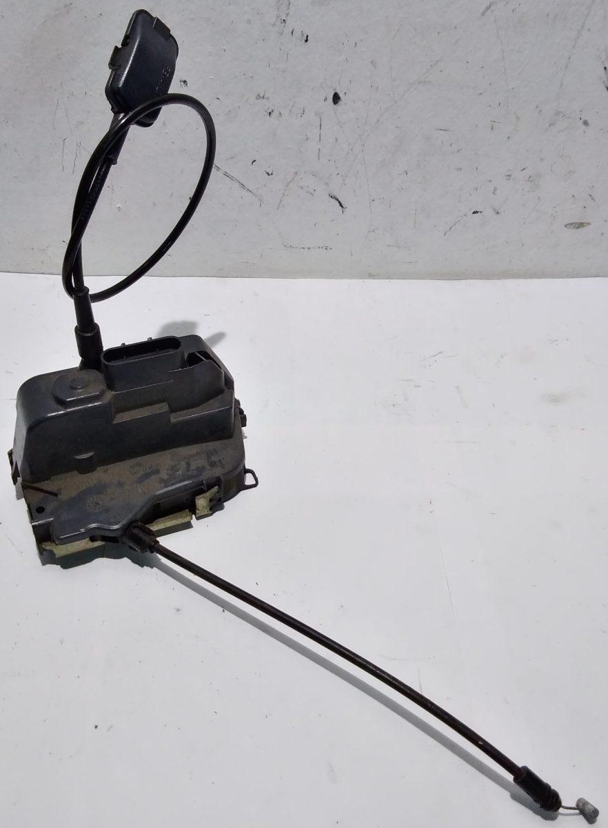 CHIUSURA PORTIERA POST SX RENAULT MEGANE 2005 8200028428<br /><br /><br />