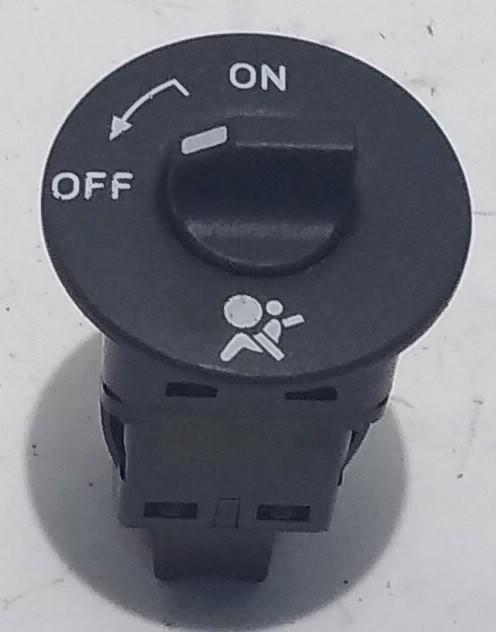 PULSANTE AIRBAG PASSEGGERO OFF RENAULT MEGANE 2012 1.5 DCI 681995427R<br />