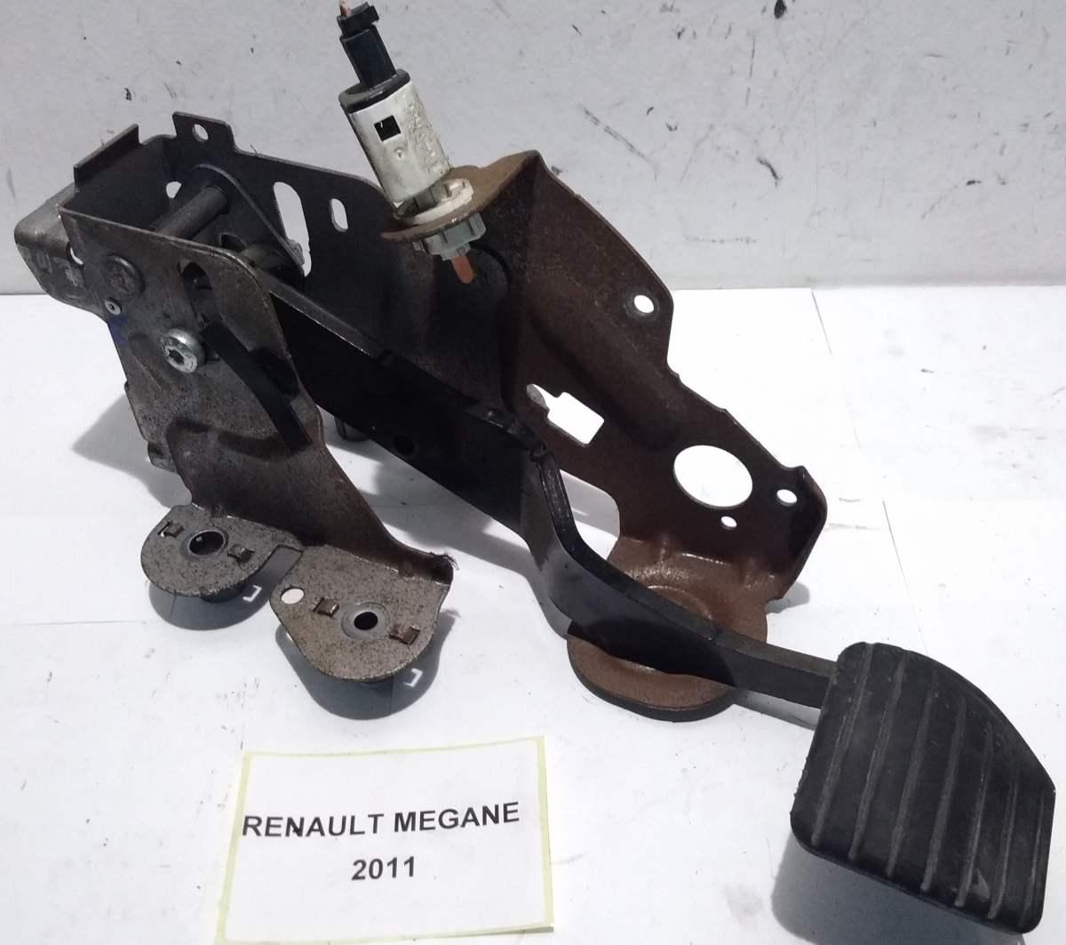 PEDALE FRENO RENAULT MEGANE 1.5 DCI 2011 465010015R<br />