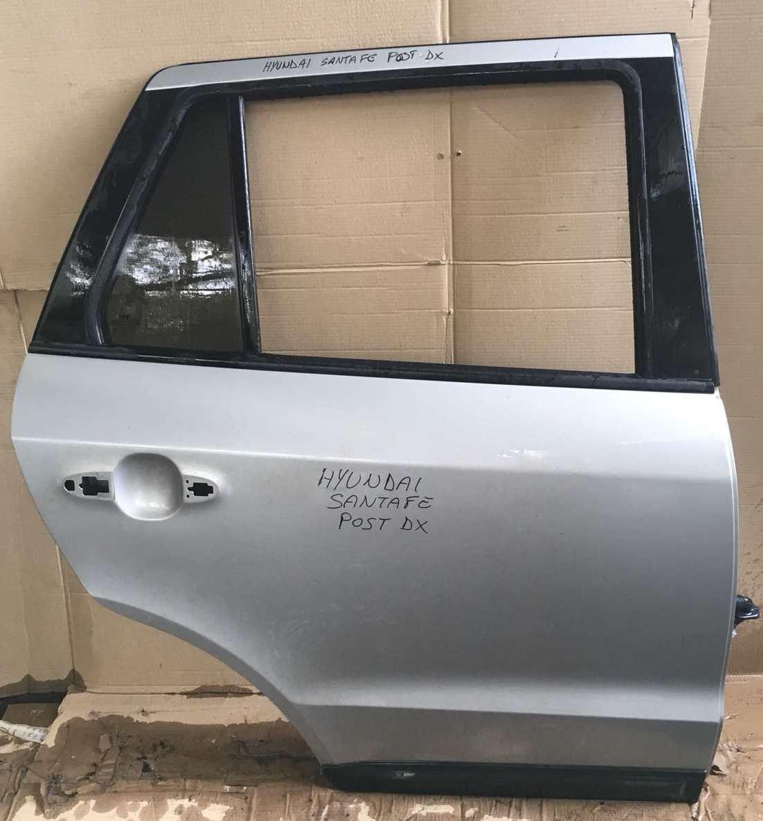 PORTIERA POST DX HYUNDAI SANTA FE 2006 770042B030<br /><br /><br />