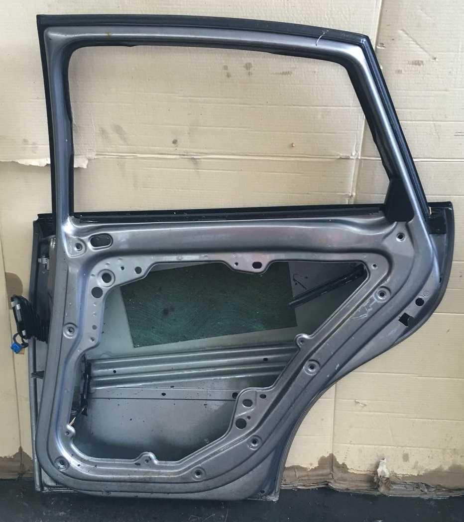 PORTIERA POST DX SEAT IBIZA 2005 6L4833056T<br /><br /><br />