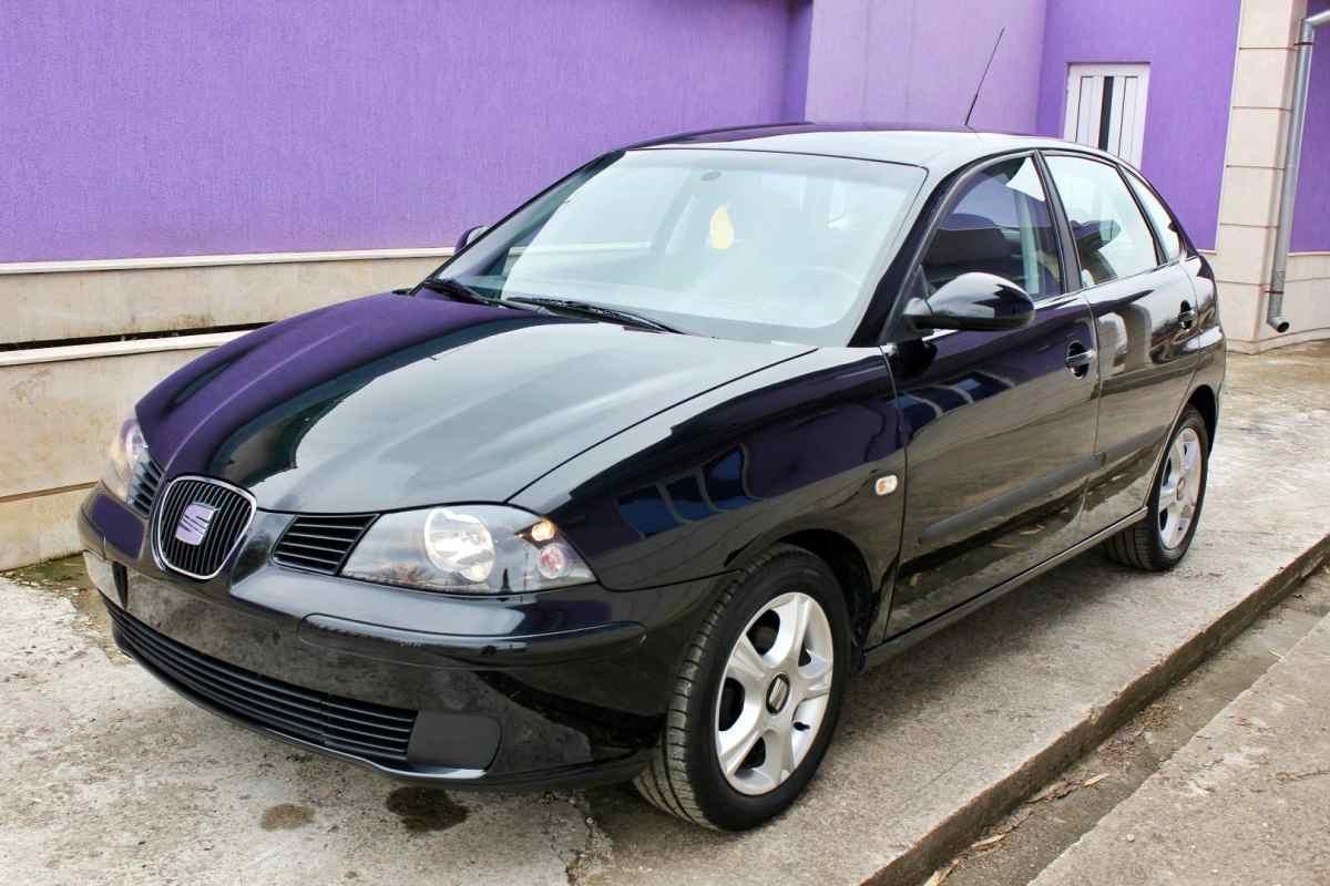 CAPPELLIERA SEAT IBIZA 2004 6L6867769H6E8<br /><br /><br />