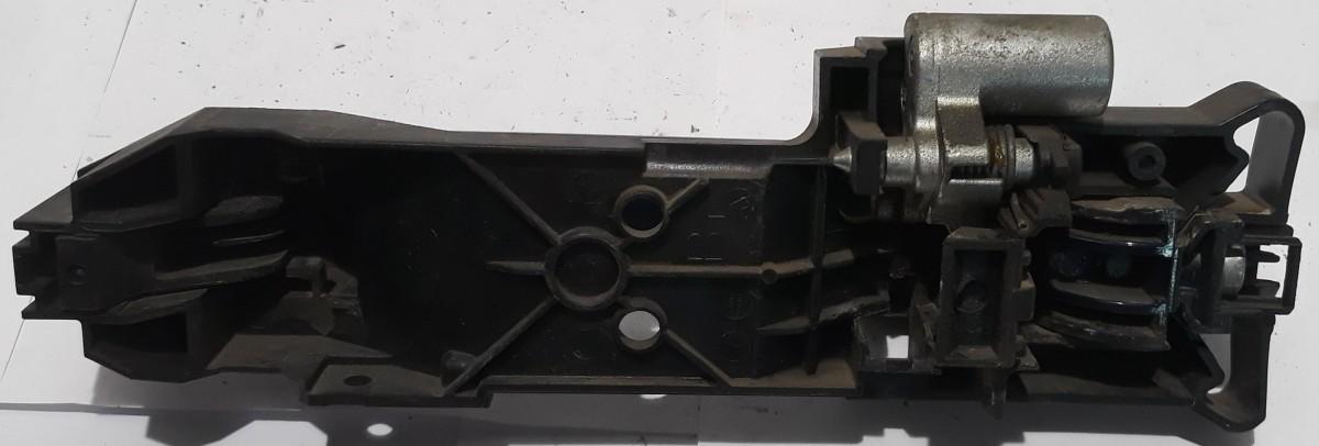 MANIGLIA PORTIERA POST DX  NISSAN NOTE 1.5 DCI 80640AX62C0<br /><br /><br /><br />