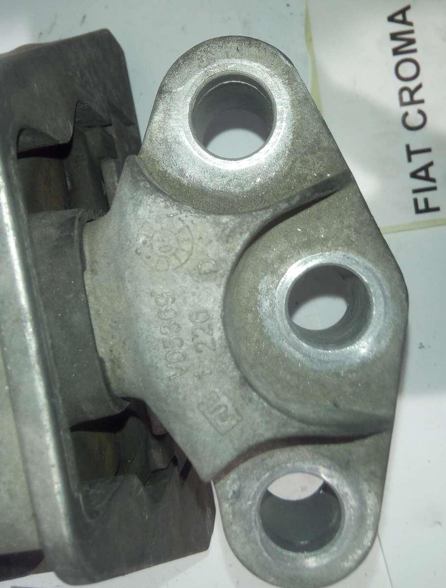 SUPPORTO MOTORE FIAT CROMA 1.9 JTD 2006 51768780<br /><br /><br />