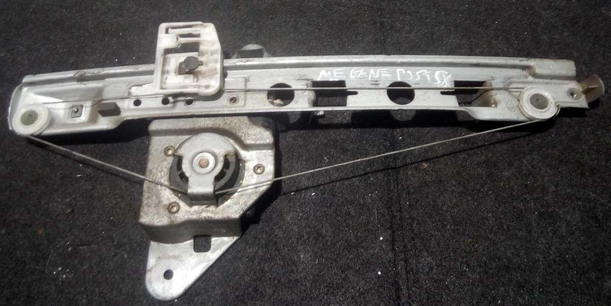 ALZAVETRO  POST SX RENAULT MEGANE 2005 8200028074<br /><br /><br />