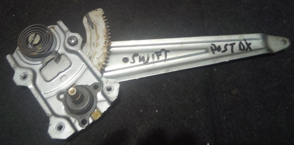 ALZAVETRO  POST DX SUZUKI SWIFT 2007 8351062J00000<br /><br /><br />