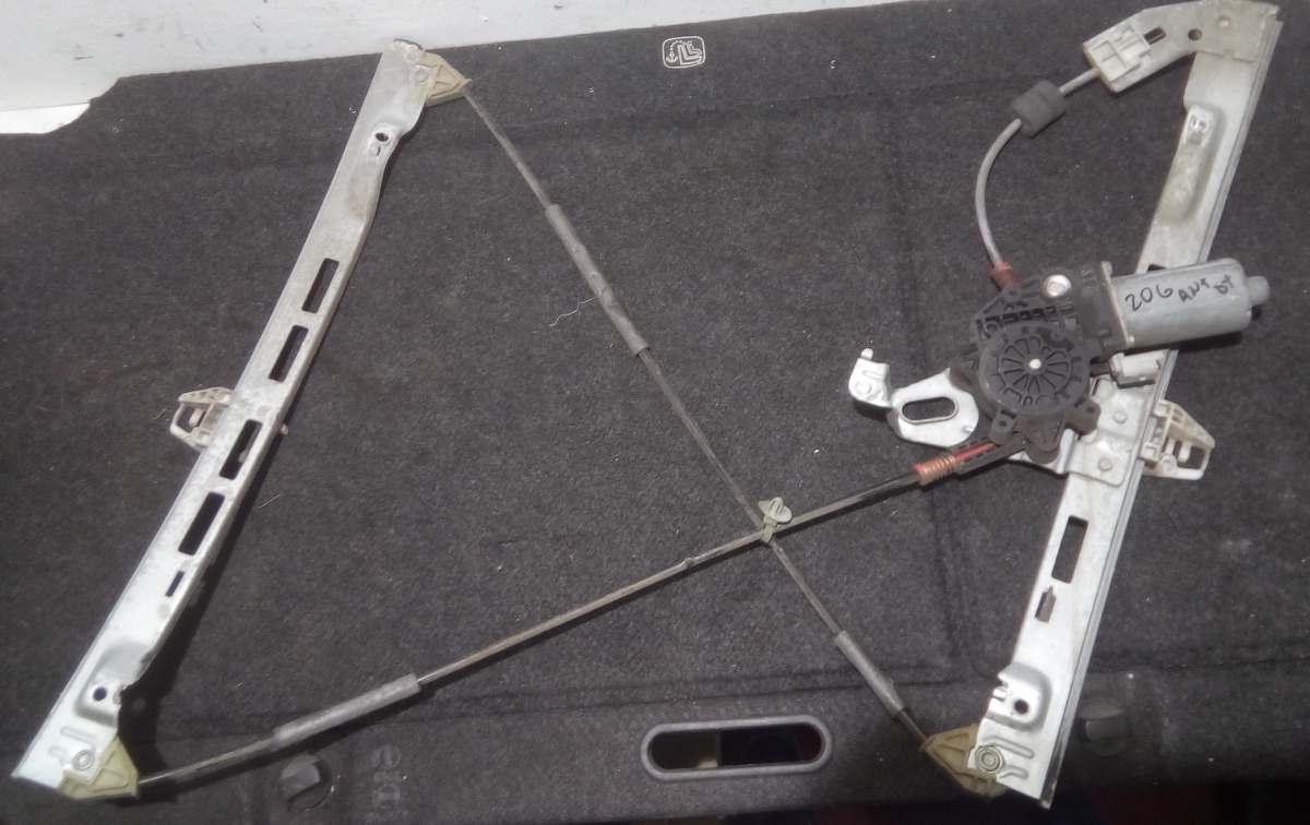 ALZAVETRO ELETTRICO  ANT DX PEUGEOT 206 1.4 HDI 9222F8<br /><br /><br />