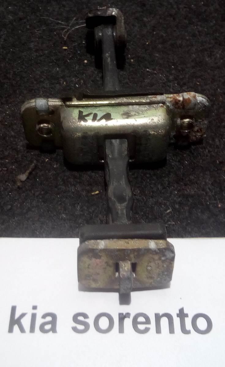 TIRANTE PORTIERA ANT DX KIA SORENTO 2007 793903E001<br /><br /><br />