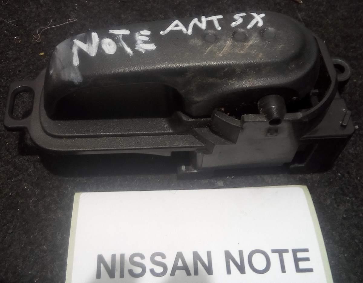 MANIGLIA INTERNA ANT SX NISSAN NOTE 2006 80671AX603<br /><br /><br />