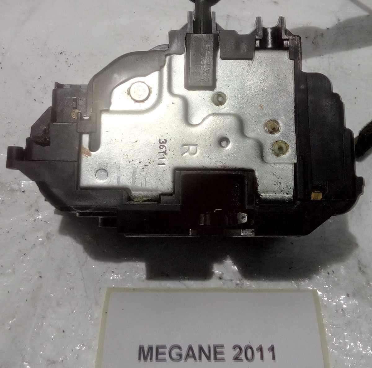 CHIUSURA PORTIERA ANT DX RENAULT MEGANE 3P 2012 805020003R<br /><br />