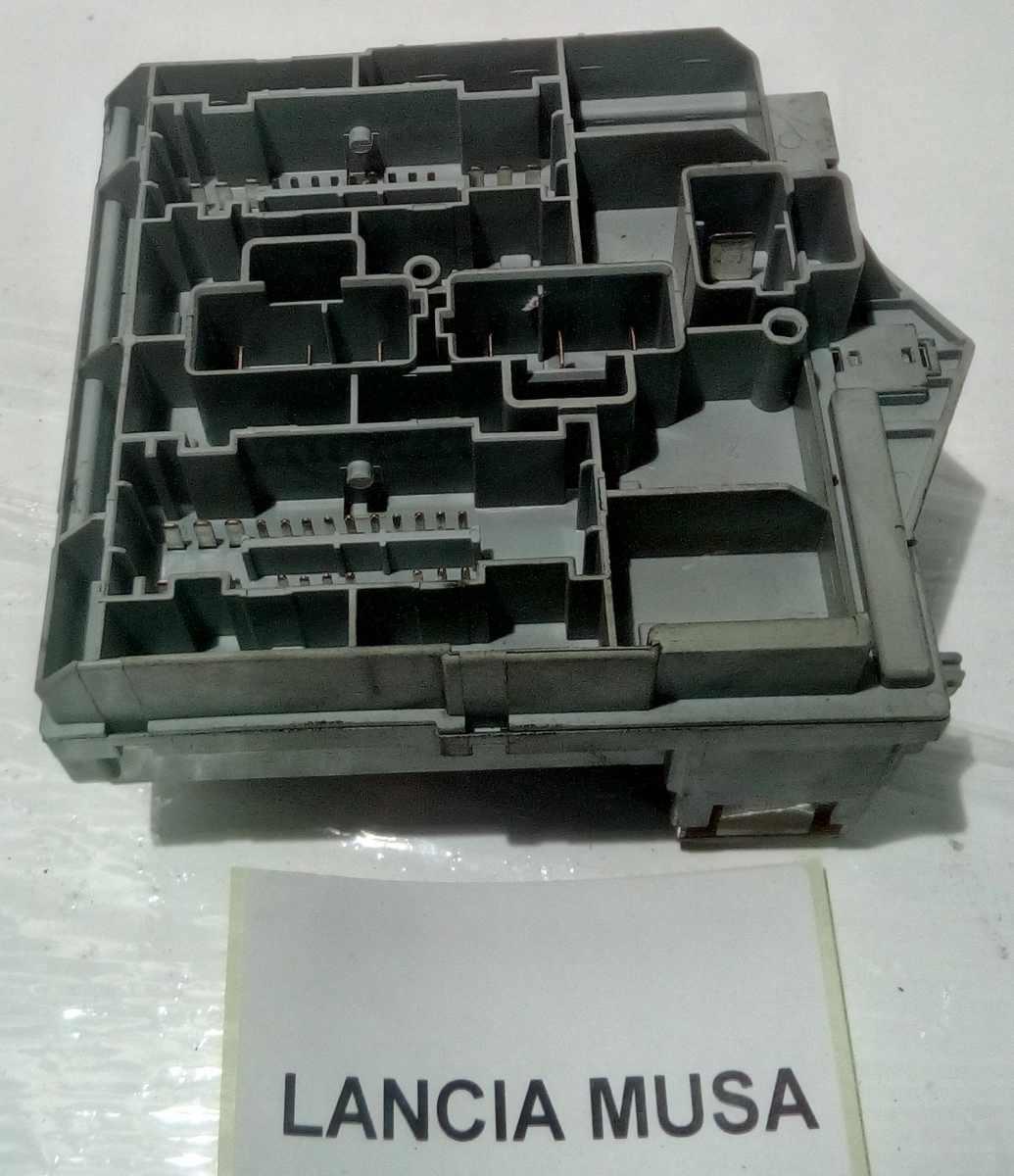 PORTAFUSIBILI LANCIA MUSA 1.3 MJT 90CV 51795925<br />