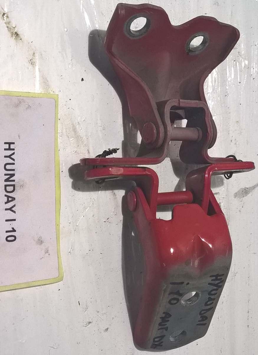 CERNIERA PORTIERA ANT DX HYUNDAI I10 2010 793250X000 <br />