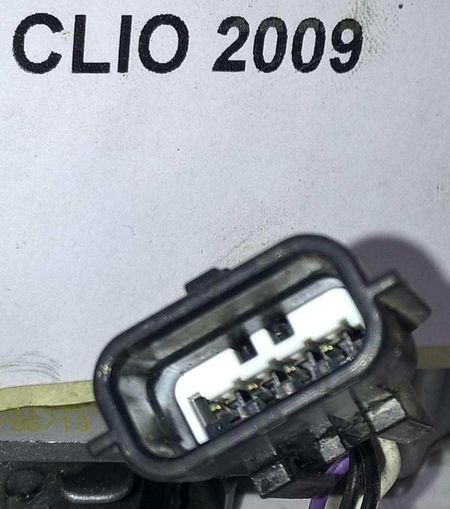 8200481052 MANIGLIA PORTIERA SX RENAULT CLIO 2010 1500DCI<br />