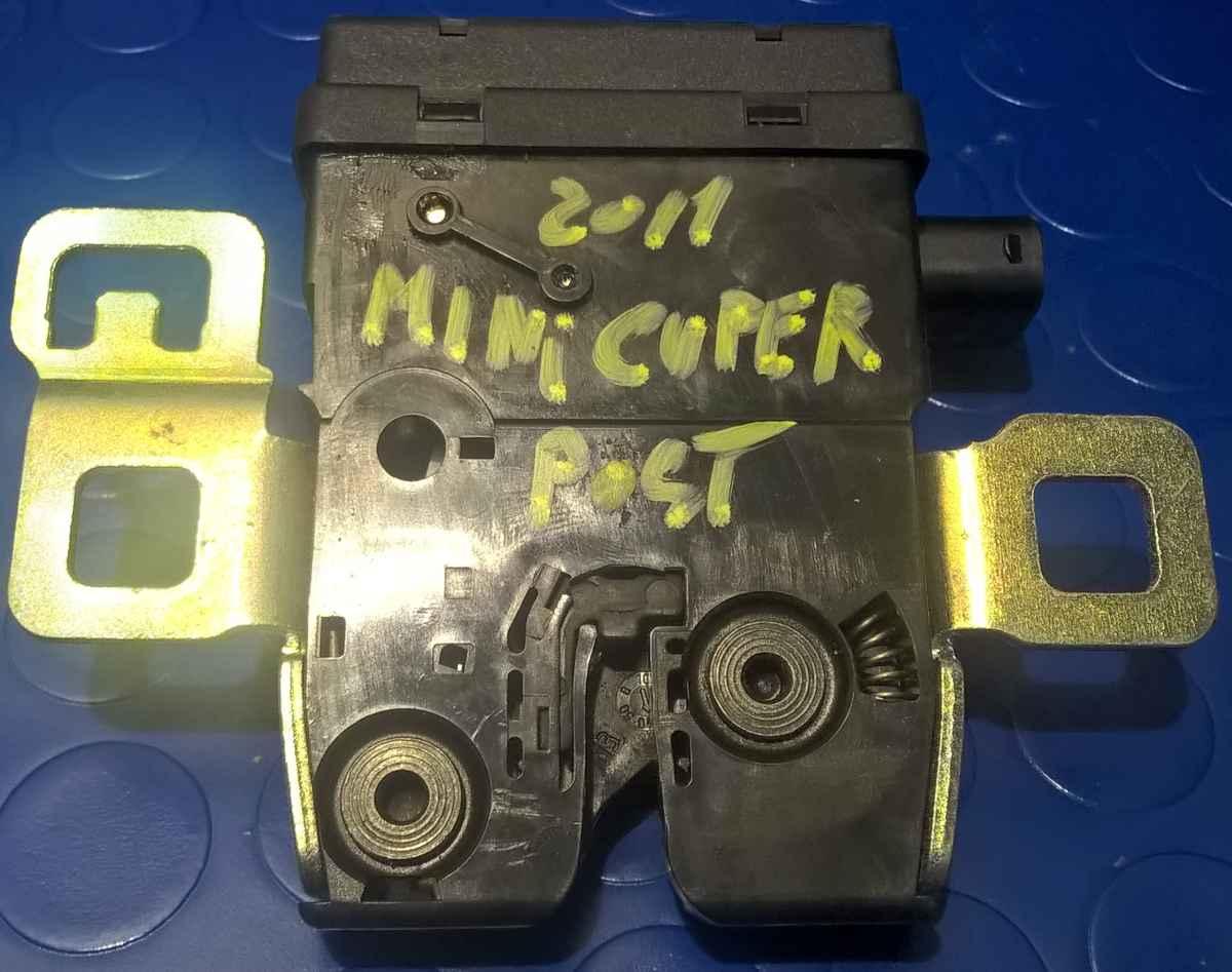 MINI ONE D ANNO 2011 CHIUSURA PORTELLONE 2754528 <br />