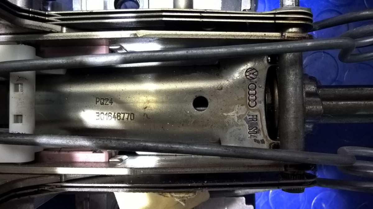 PIANTONE CANNA STERZO SEAT IBIZA 1.4 BZ 2005 6Q1419501BF<br />